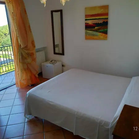 Laino Frühstückspension