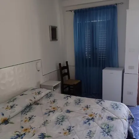 Laino Frühstückspension 4*