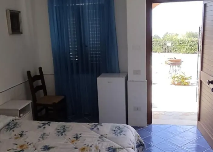 Bed & Breakfast Laino 4*