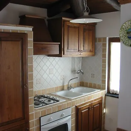 Laino Bed & Breakfast