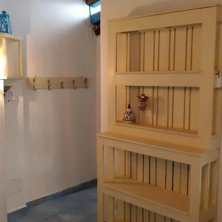 Laino Bed & Breakfast 4*